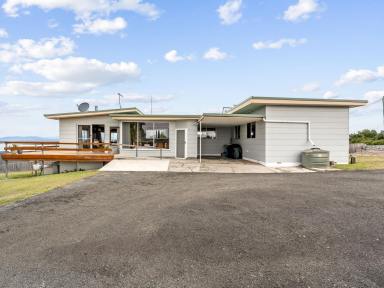 House Auction - TAS - Bridport - 7262 - Auction On Site 25th May 2024  at  12pm  (Image 2)