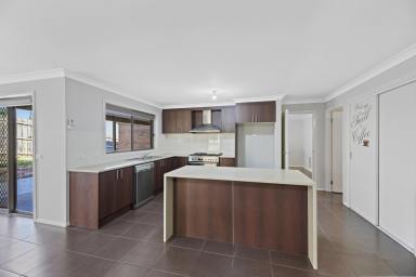 House For Sale - VIC - Drouin - 3818 - SPACE AND LUXURY UPGRADES  (Image 2)