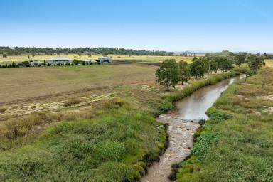 Acreage/Semi-rural For Sale - QLD - Oakey - 4401 - "Willow Glen" – Expansive Homestead, Sheds, Bores, Irrigation 0n 52 Acres -20 Minutes West Of Toowoomba  (Image 2)