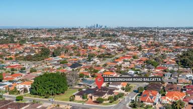 House For Sale - WA - Balcatta - 6021 - City Views, Parkside and Perfect to Grow Into.  (Image 2)