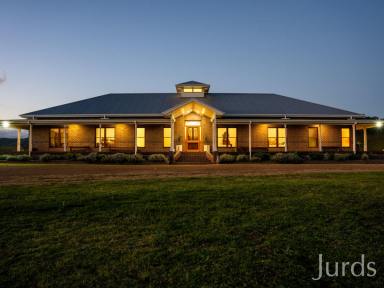 Lifestyle For Sale - NSW - Dalwood - 2335 - Koorakai - Hunter Valley Riverfront Homestead  (Image 2)