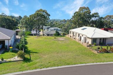 Residential Block For Sale - VIC - Metung - 3904 - Seize The Opportunity To Craft Your Dream Retreat!  (Image 2)