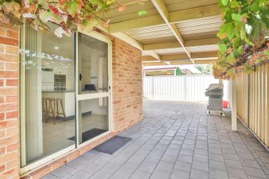 Unit Sold - VIC - Mildura - 3500 - CONVENIENT LOCATION & LIFESTYLE  (Image 2)