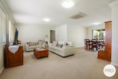 Townhouse Leased - NSW - East Albury - 2640 - CONVENIENT EAST ALBURY LOCATION  (Image 2)