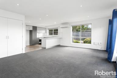 House Leased - TAS - Deloraine - 7304 - Low Maintenance Villa  (Image 2)