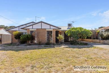 House For Sale - WA - Parmelia - 6167 - DON'T DELAY! CHECK THIS ONE OUT  (Image 2)