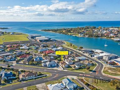 House Sold - TAS - West Ulverstone - 7315 - Affordable Starter or Investment in Prime Location. Currently leased until August 2024  (Image 2)