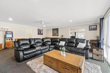 Lifestyle For Sale - VIC - Stratford - 3862 - Private lifestyle property  (Image 2)