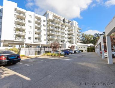 Apartment For Sale - WA - Ascot - 6104 - STUDIO APARTMENT  (Image 2)