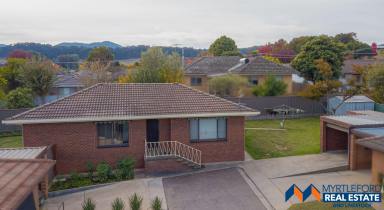 Unit For Sale - VIC - Myrtleford - 3737 - Inviting Unit in Convenient Myrtleford Location  (Image 2)