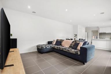 House Sold - VIC - Huntly - 3551 - Discover Contemporary Living at 5 Ruedin Street, Huntly  (Image 2)