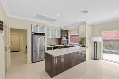 Unit Leased - VIC - Berwick - 3806 - Three Bedroom Home - With All The Extras!  (Image 2)