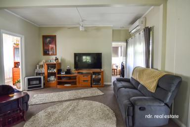 House For Sale - NSW - Inverell - 2360 - FUSS FREE INVESTMENT OPPORTUNITY  (Image 2)