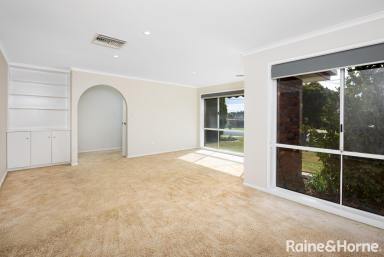 House Sold - NSW - Lake Albert - 2650 - Lake Albert Living  (Image 2)