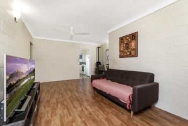 Apartment Leased - QLD - Cairns City - 4870 - **APPROVED APPLICATION** - CITY FRINGE 2 BED APARTMENT  (Image 2)
