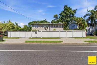House Leased - QLD - Manunda - 4870 - **APPROVED APPLICATION ** - STYLISH INNER CITY LIVING!  (Image 2)