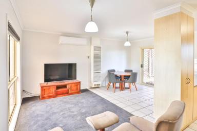 Townhouse Sold - VIC - Mildura - 3500 - NEAT & READY TO OCCUPY  (Image 2)