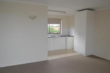 Unit Leased - QLD - Wilsonton - 4350 - Charming Unit in Wilsonton  (Image 2)