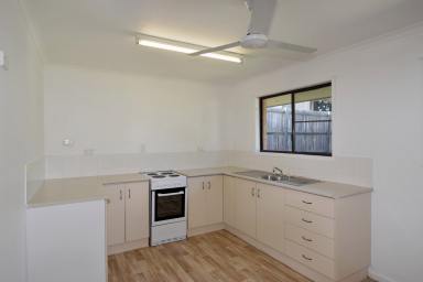 House Leased - QLD - West Gladstone - 4680 - APPLICATIONS CLOSED :: 3 BEDROOM HOME IN WEST GLADSTONE  (Image 2)