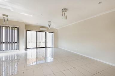 House For Sale - VIC - Kangaroo Flat - 3555 - Modern Living, Melbourne side of Bendigo!  (Image 2)