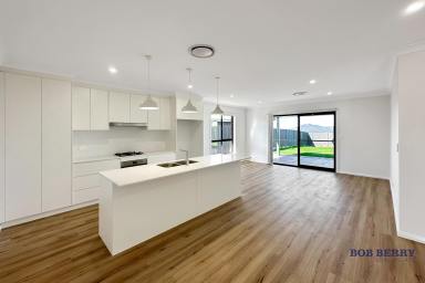 House Leased - NSW - Dubbo - 2830 - Brand new modern family home  (Image 2)