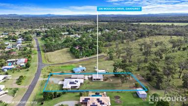 House For Sale - QLD - Oakhurst - 4650 - This one has the WOW factor!!  (Image 2)