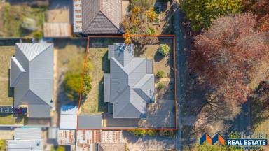 House Sold - VIC - Myrtleford - 3737 - Unveiling Your Dream at 183 Myrtle Street  (Image 2)