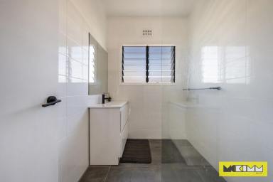 House For Sale - NSW - South Grafton - 2460 - HARDWOOD TIMBER FLOORING - RENOVATED BATHROOM  (Image 2)