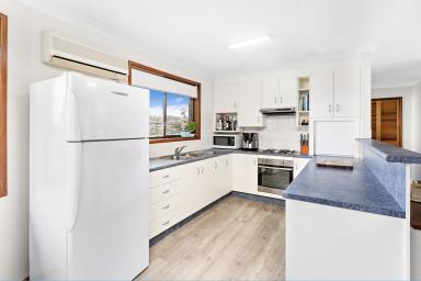 Unit Leased - NSW - Kiama - 2533 - APPLICATION APPROVED & DEPOSIT TAKEN!  (Image 2)