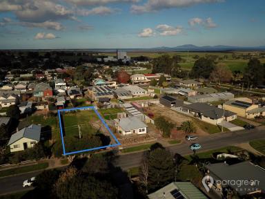 Residential Block For Sale - VIC - Toora - 3962 - RESIDENTIAL BLOCK IN THE MIDDLE OF TOWN  (Image 2)