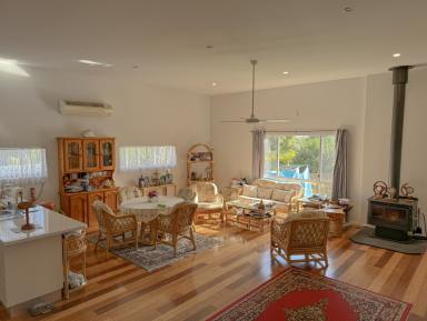 House For Sale - NSW - Taree - 2430 - Exceptional Family Residence in Prime Location  (Image 2)
