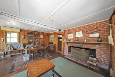 House For Sale - NSW - Tumut - 2720 - "Manna Park"  (Image 2)