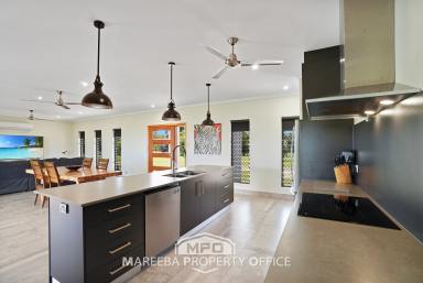 House For Sale - QLD - Mareeba - 4880 - MODERN, STYLISH ENTERTAINER ON ACREAGE  (Image 2)