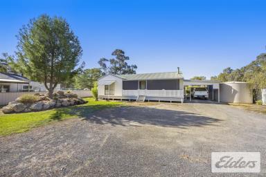 House For Sale - VIC - Avoca - 3467 - Charming retreat on the outskirts of Avoca!  (Image 2)