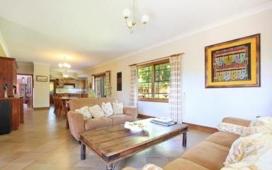 House Leased - NSW - Balgownie - 2519 - Grand family home graced with immense charm.  (Image 2)