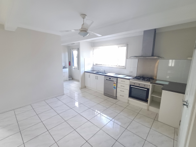 House Leased - QLD - Bundaberg South - 4670 - 3 Bedroom Ground Floor Unit  (Image 2)