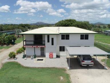 Business For Sale - QLD - Bowen - 4805 - FREEHOLD Residence/Boarding Kennels/Caravan Storage, Tropical QLD Lifestyle.  (Image 2)
