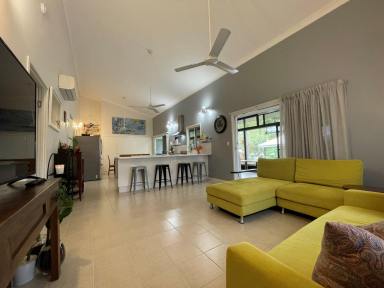 House For Sale - QLD - Nelly Bay - 4819 - 4 Bedroom home with inground pool  (Image 2)