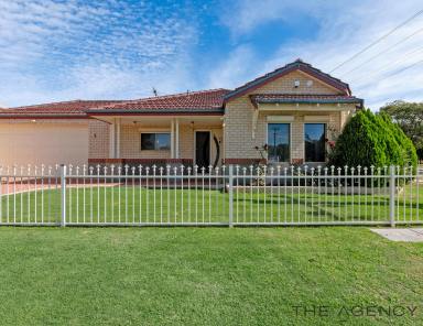 House Sold - WA - Thornlie - 6108 - Immaculate easy care living!  Over 55yrs - One permanent resident has to be 55+  No Strata Fees!  (Image 2)