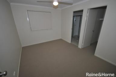 House Leased - NSW - Worrigee - 2540 - FAMILY SIZED DUPLEX  (Image 2)