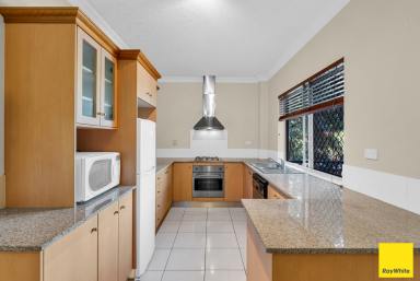 Apartment Sold - QLD - Cairns North - 4870 - TWO-BEDROOM APARTMENT WITHIN RESORT STYLE COMPLEX  (Image 2)