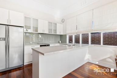 House For Lease - WA - Subiaco - 6008 - UNFURNISHED CHARACTER HOME  (Image 2)