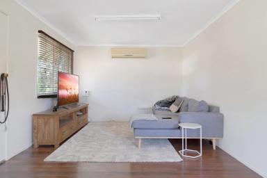 House Leased - QLD - Rangeville - 4350 - Charming Two Bedroom Home in Rangeville  (Image 2)