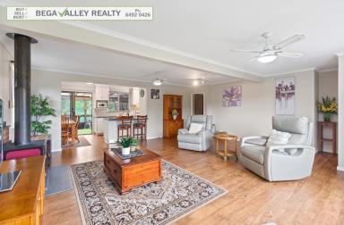 House For Sale - NSW - Bega - 2550 - IDEAL FIRST HOME OR INVESTOR  (Image 2)