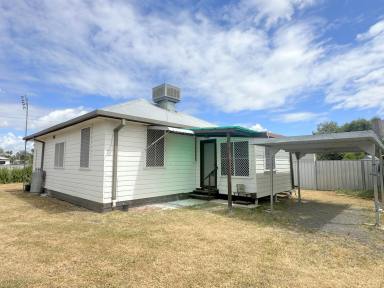 House Leased - NSW - Moree - 2400 - Walking distance to school and hospital  (Image 2)