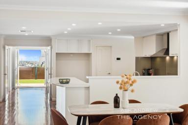 House Sold - WA - Yangebup - 6164 - STUNNING BAYVIEW ESTATE WITH OCEAN GLIMPSES  (Image 2)