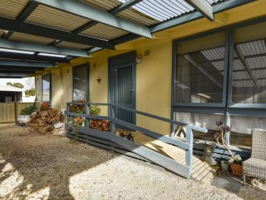 House For Sale - SA - Penola - 5277 - Investment Opportunity in the Heart of Penola  (Image 2)