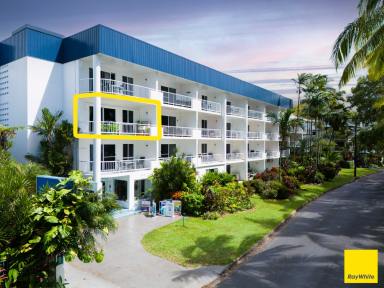 Unit For Sale - QLD - Clifton Beach - 4879 - Absolute Beachfront Living!  (Image 2)