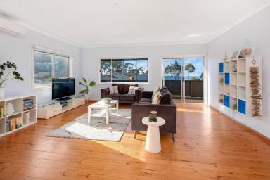 House For Sale - NSW - Denhams Beach - 2536 - Spacious 4 Bedroom Home in Denhams Beach  (Image 2)