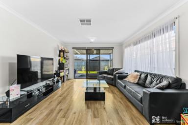 House Sold - VIC - Clyde North - 3978 - DON'T MISS OUT ON THIS ONE!!!  (Image 2)